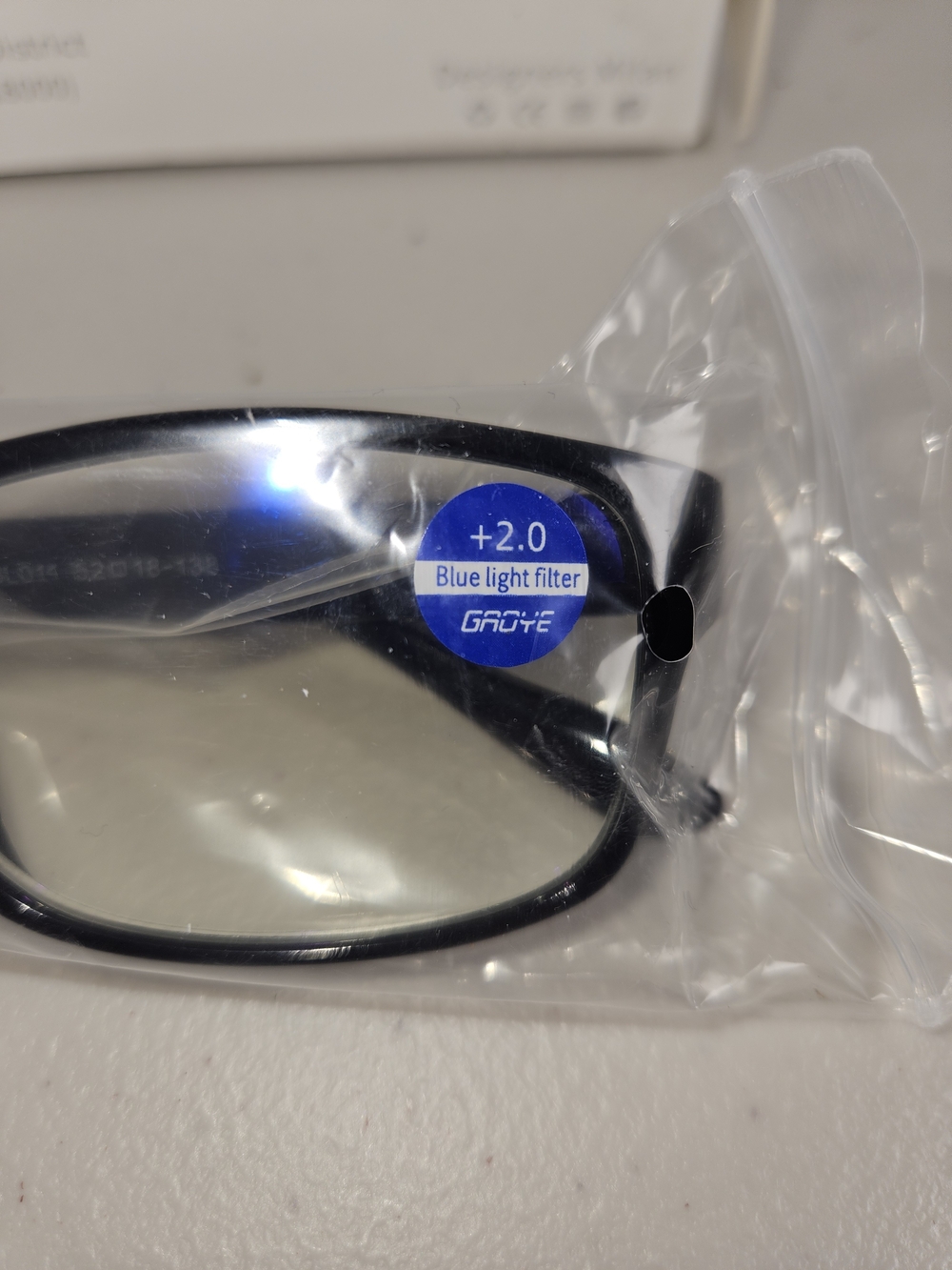 GAOYE Designere Milan Black Print +2.0 Black Light Filter Reading Glasses - Picture 2 of 3